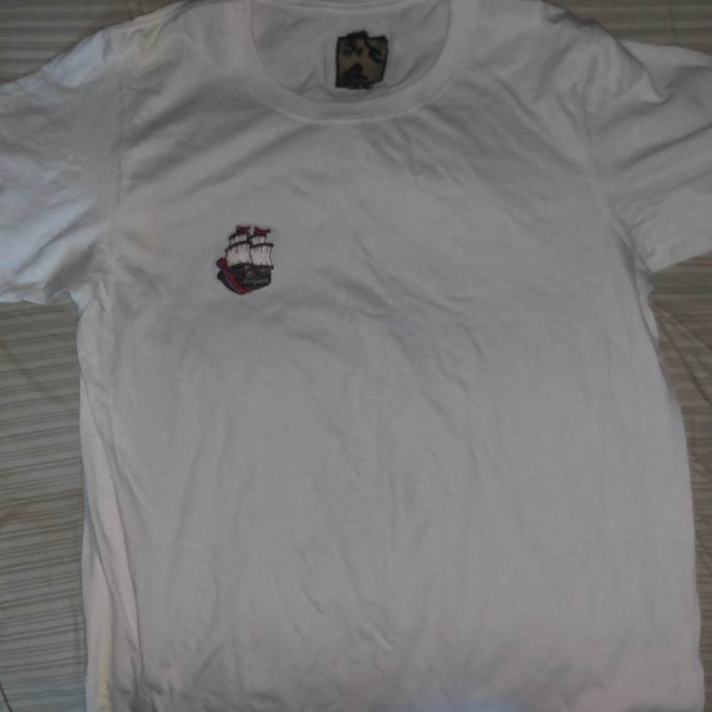 Hand designed T-shirts By me ! 3blue tss 2Whites one black long sleeve!